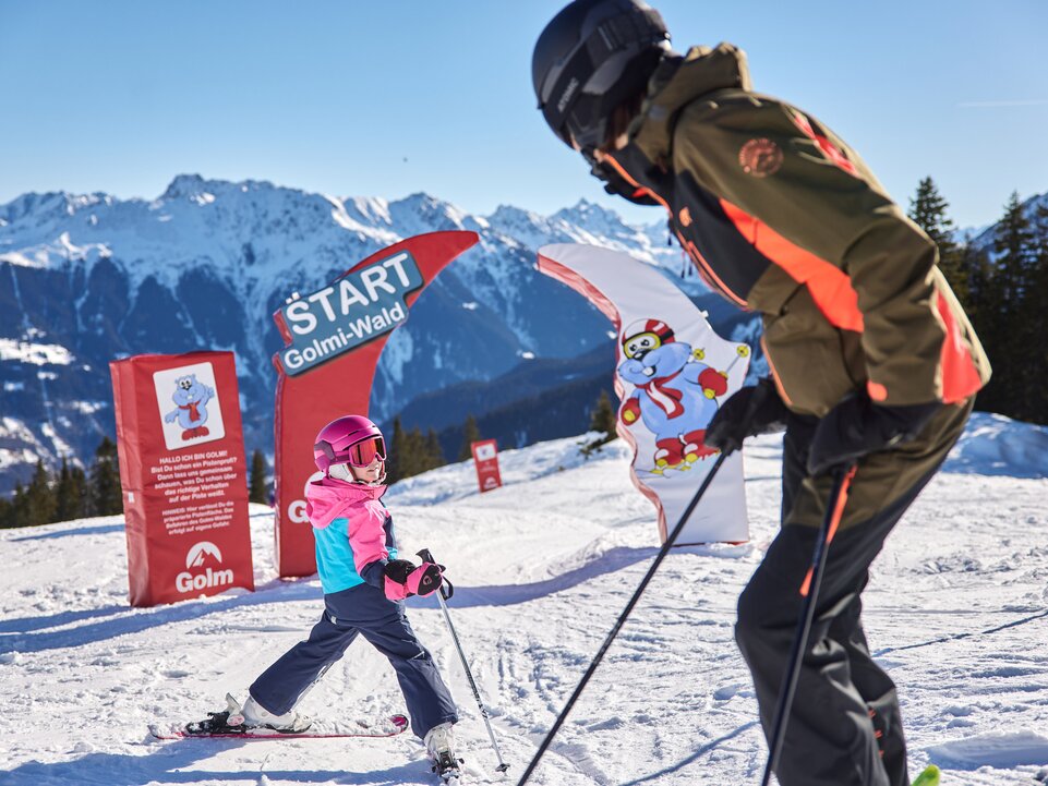 Skifahren mit der Familie am Golm im Montafon | © Golm Silvretta Lünersee Tourismus GmbH Bregenz, Stefan Kothner